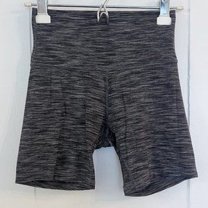 Lululemon Align Short 6" / High Rise / size 4